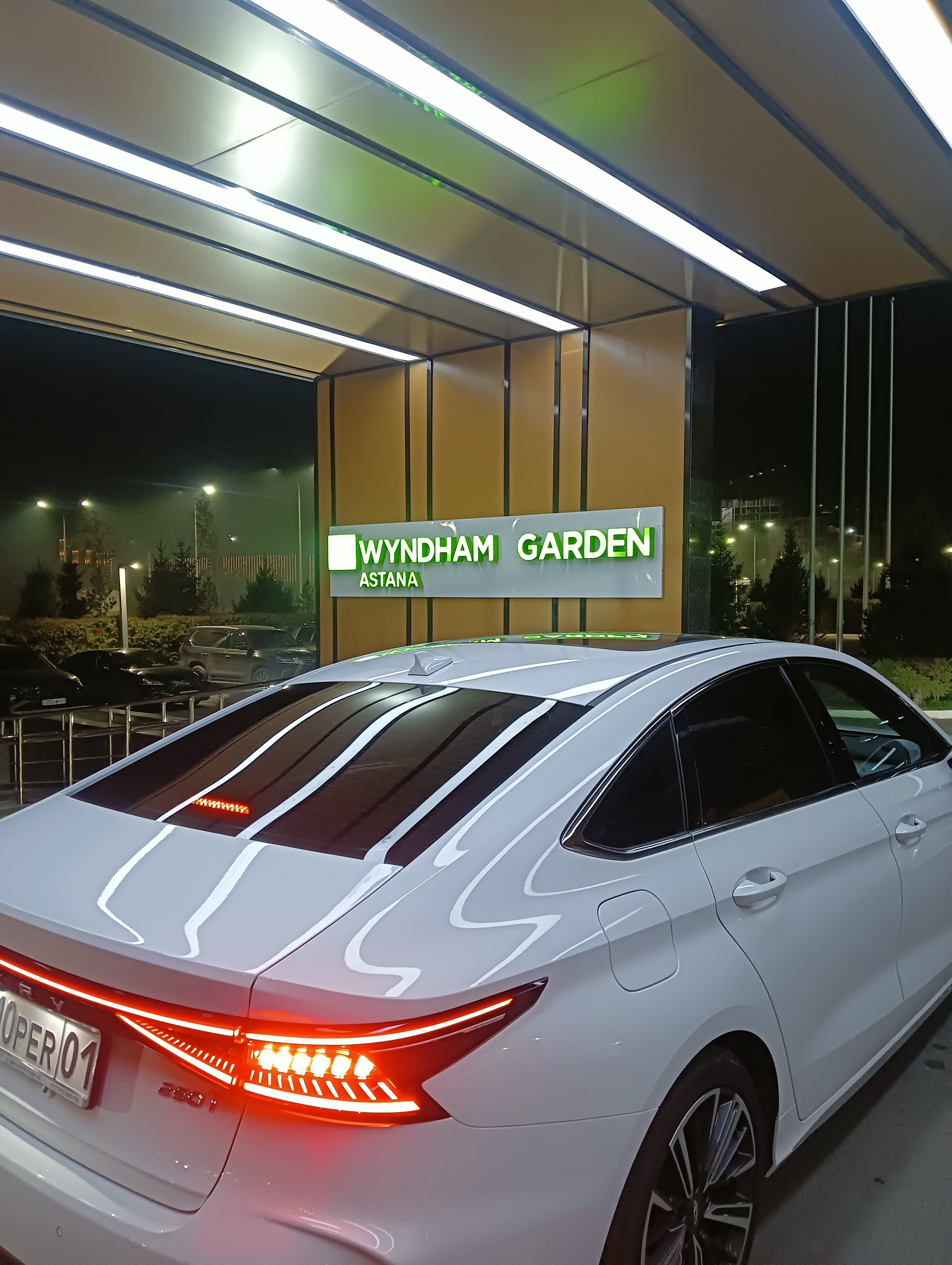 Фото Wyndham Garden Astana