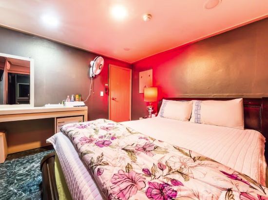 Фото Yeongdeungpo Hotel Home