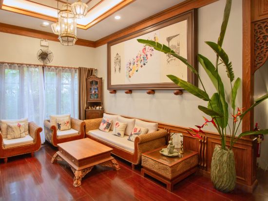 Фото Rich Garden House Hotel
