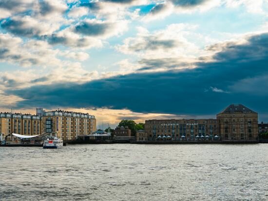 Фото DoubleTree by Hilton London - Docklands Riverside