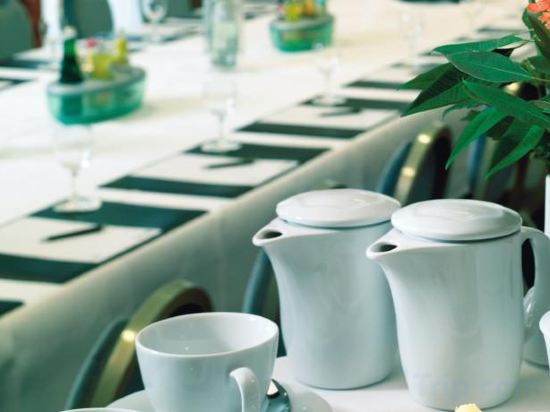 Фото Radisson Blu Hotel, Halle-Merseburg