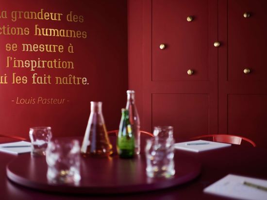 Фото Mercure Paris Montparnasse Pasteur