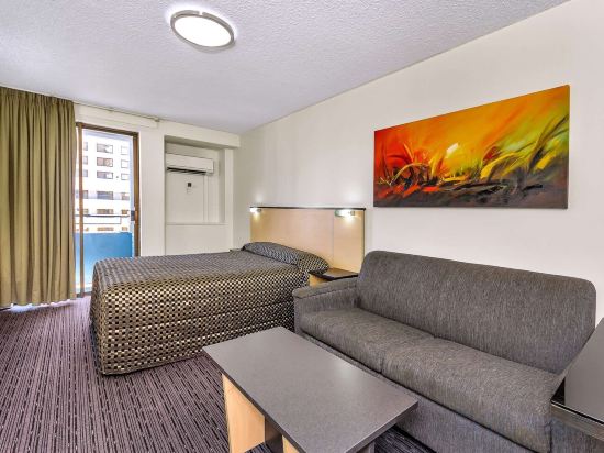 Фото Comfort Inn & Suites Goodearth Perth