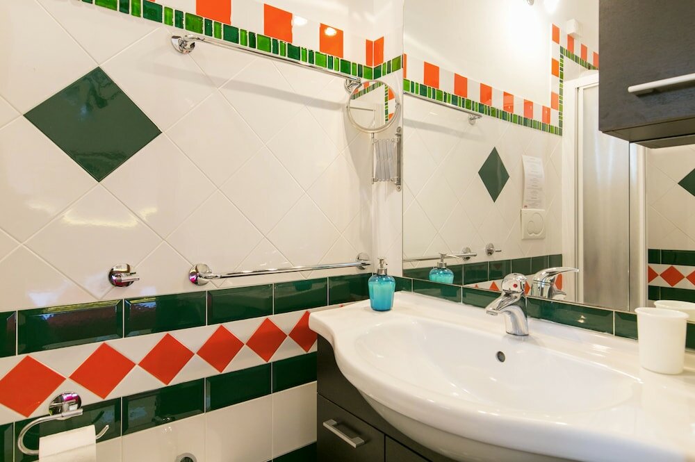 Фото Anthony Guesthouse