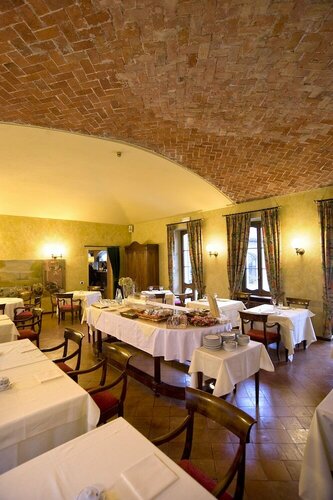 Гостиница Hotel Due Corti в Комо