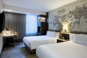 Гостиница Courtyard by Marriott Bogota Airport