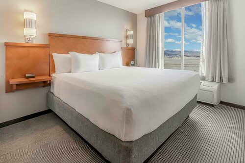 Гостиница Hyatt Place Salt Lake City Airport в Солт-Лейк-Сити