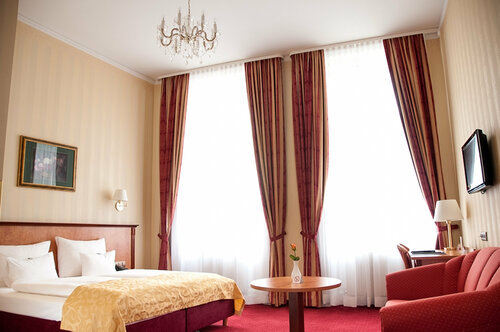 Апартаменты Opera Suites в Вене