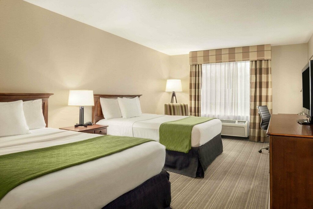 Hotel Country Inn & Suites by Radisson, Lima, photo