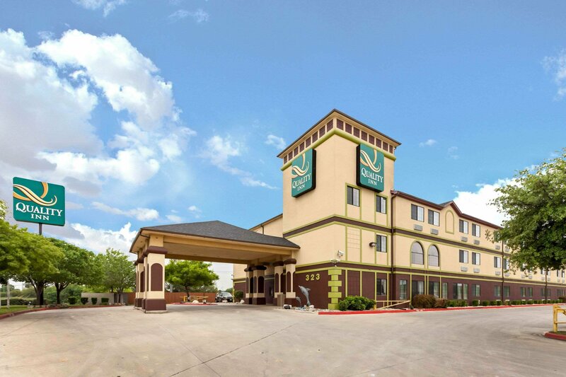 Гостиница Quality Inn near SeaWorld - Lackland в Сан-Антонио