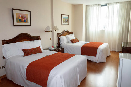 Гостиница Miraflores Colon Hotel