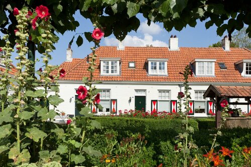 Гостиница 't Lansink Tuindorphotel & Restaurant