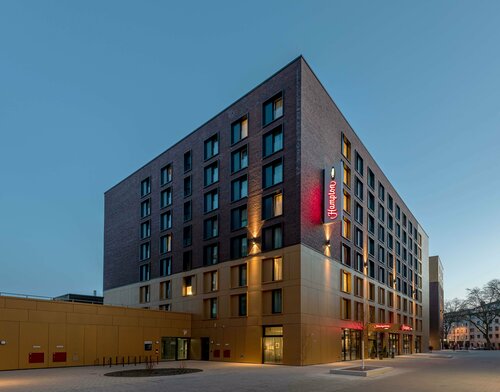 Гостиница Hampton by Hilton Düsseldorf City Centre в Дюссельдорфе