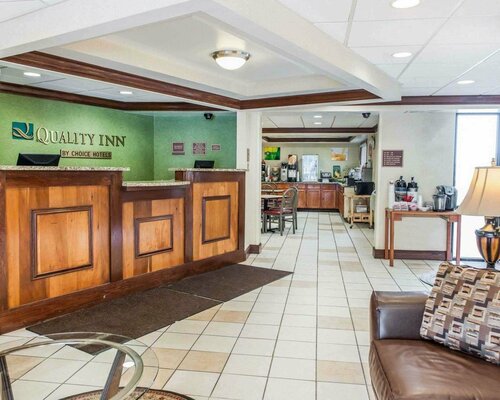 Гостиница Quality Inn South