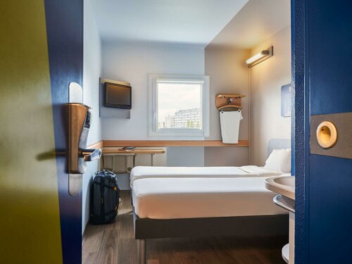 Гостиница Ibis budget Velizy в Медоне