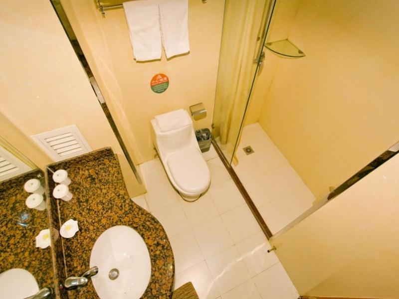 Фото Greentree Inn Nanjing Xinjiekou Doll Bridge Express