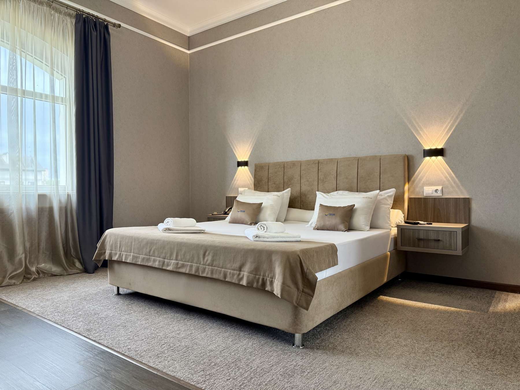 Фото Bridge от Травел Хотелс Антураж