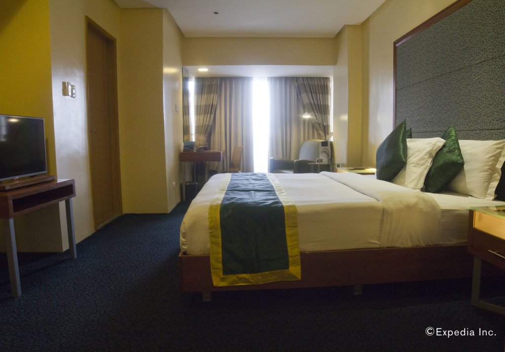 Фото Greenhills Elan Hotel Modern