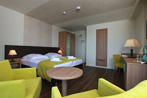 Гостиница Hotel Warnow в Ростоке
