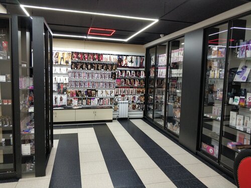 Жігіттердің мұғалімді сиқыған порно видеосы