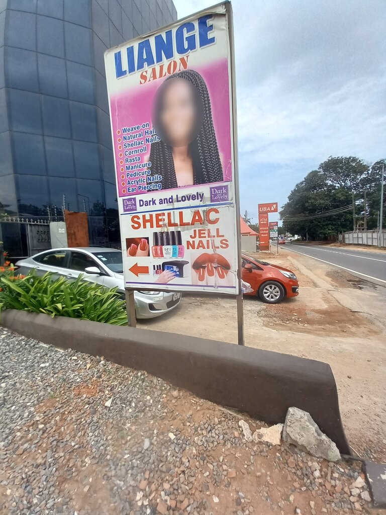 Beauty salon Liange, Accra, photo