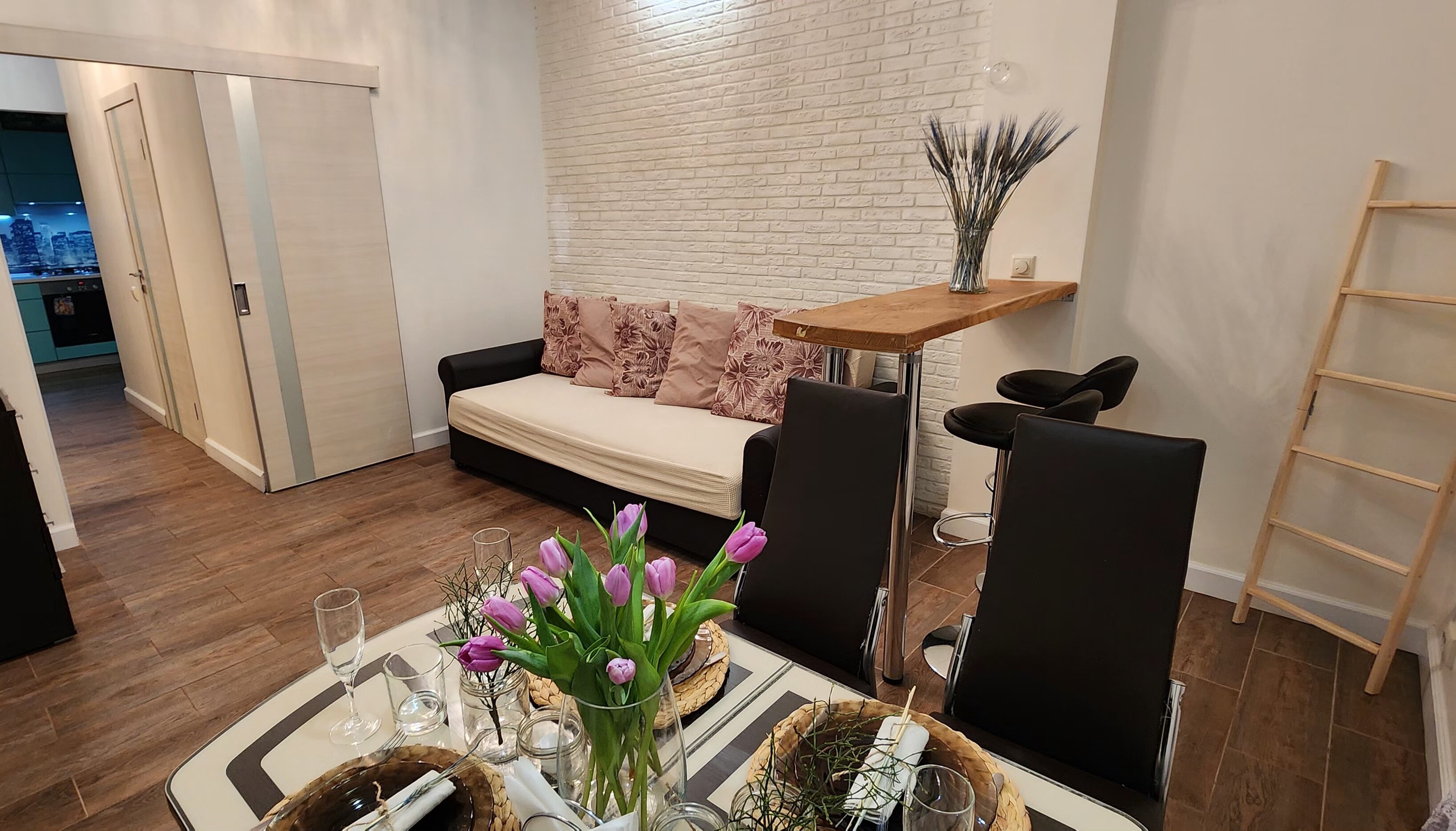 Фото Уютная Орхидея