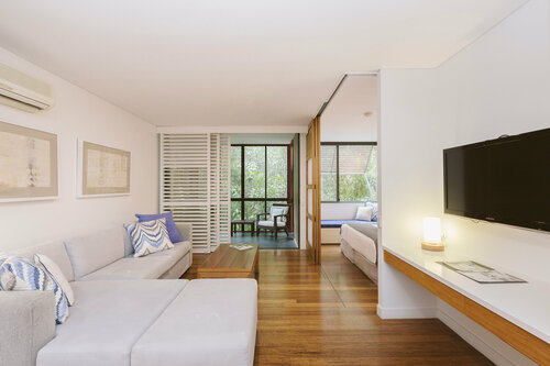 Гостиница Crystalbrook Byron