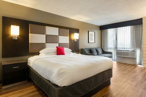 Гостиница Red Lion Hotel Monterey в Монтерее