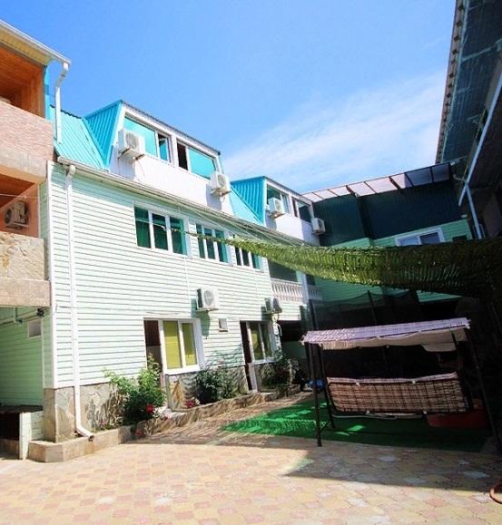 Фото отеля 1