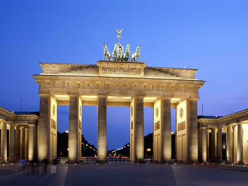 Гостиница Pullman Berlin Schweizerhof в Берлине