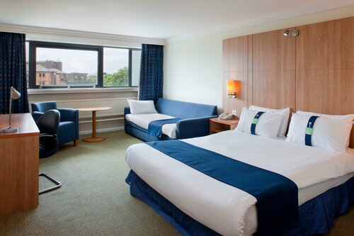 Гостиница Holiday Inn Cardiff City Centre в Кардиффе