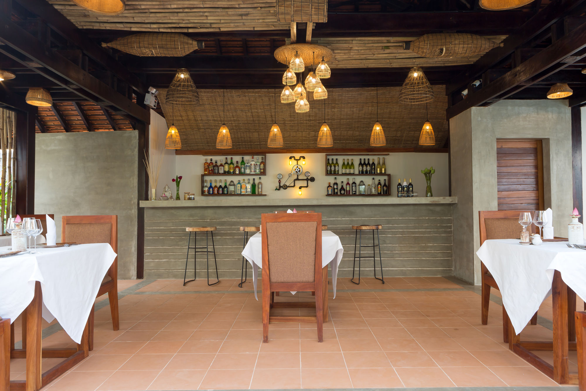 Фото Shintana Saya Residence