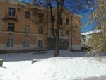 Krayevoye gosudarstvennoye avtonomnoye uchrezhdeniye dopolnitelnogo professionalnogo obrazovaniya Uchebny tsentr sluzhby zanyatosti (Komsomolsky Avenue, 57А), educación adicional