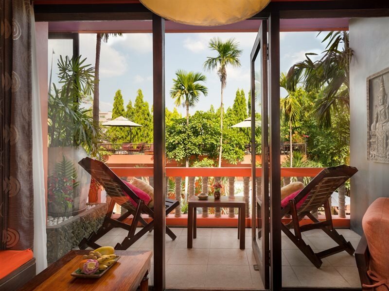 Фото Golden Temple Hotel