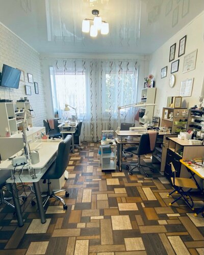 Nail salon Agat Beauty, Verhnya Salda, photo