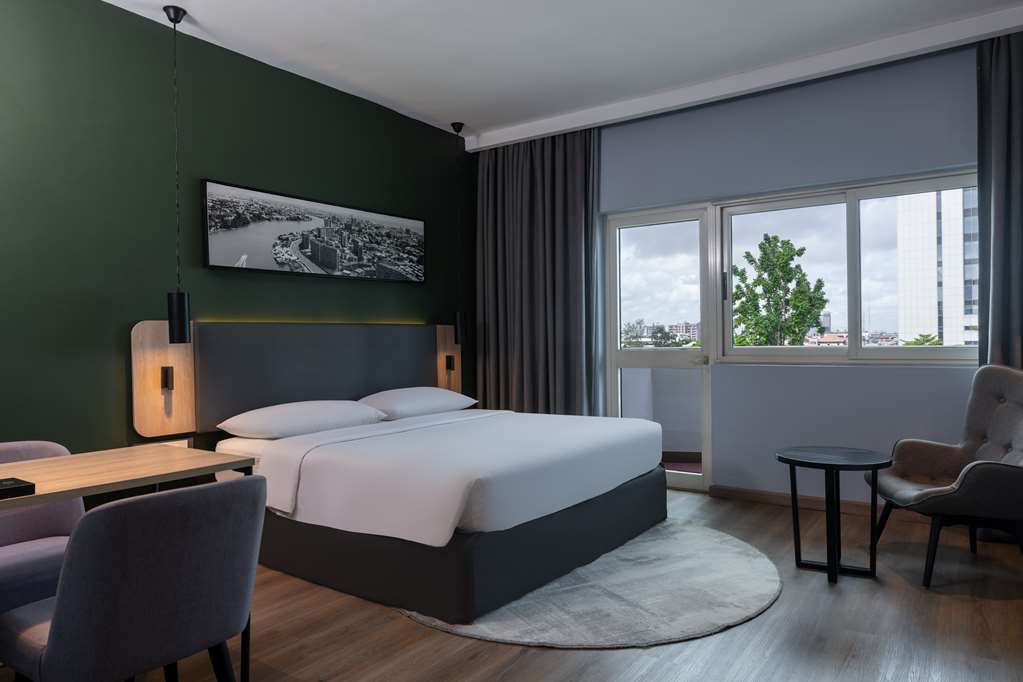 Фото Park Inn by Radisson Serviced Apartments, Lagos Victoria Island