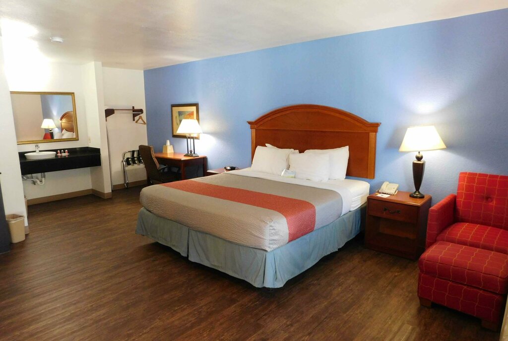 Hotel Days Inn by Wyndham Oklahoma City Nw Expressway, Oklahoma City, photo