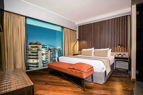 Гостиница DoubleTree by Hilton Santiago Kennedy