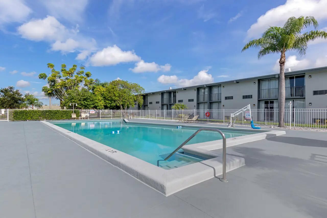 Фото Quality Inn Downtown Stuart