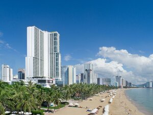 Гостиница Vinpearl Beachfront Nha Trang