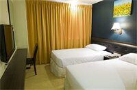 Фото Syaz Meridien Hotel