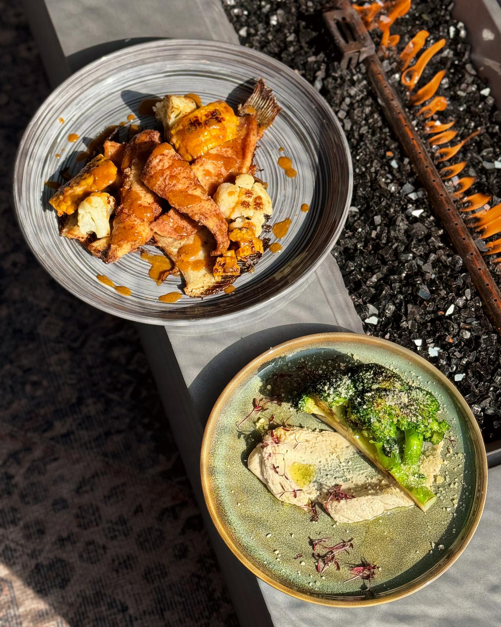 Фото V Hotel&Rooftop Lounge