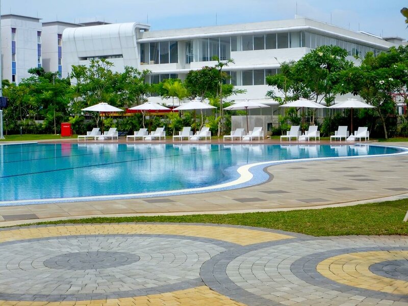 Гостиница Nunia Inn Bandara Jakarta - Airport в Тангеранге