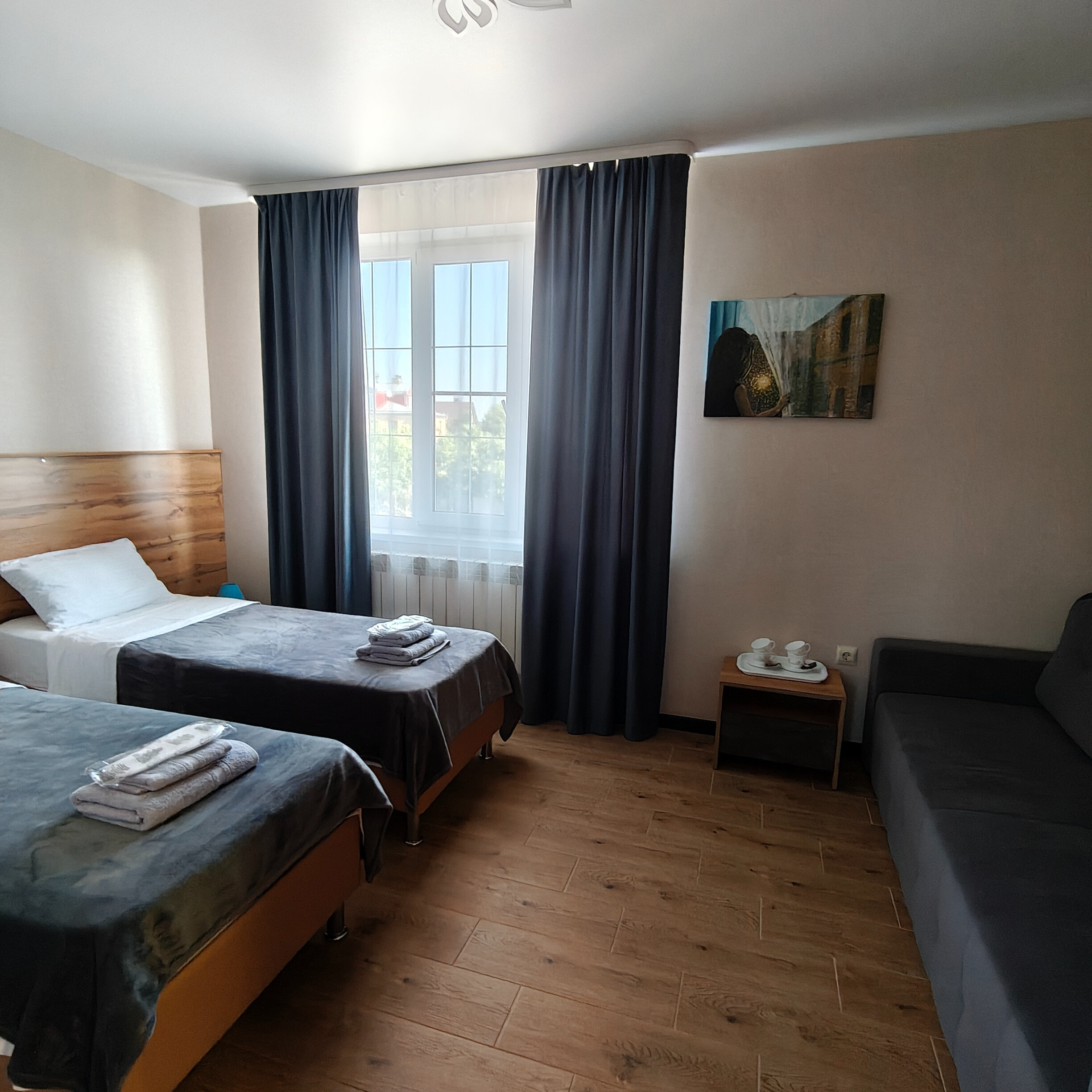 Фото отеля 2