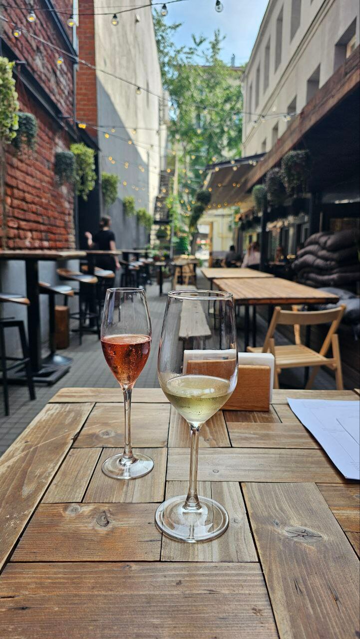 Фото Winewood Moscow