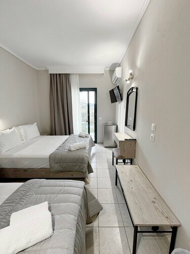 Гостиница Samel Hotel в Сивири