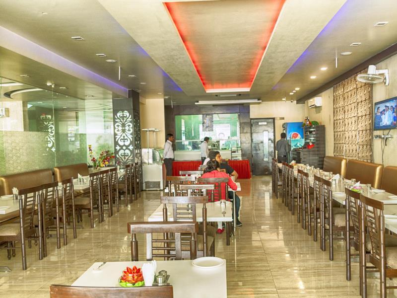 Фото Hotel Krishnam