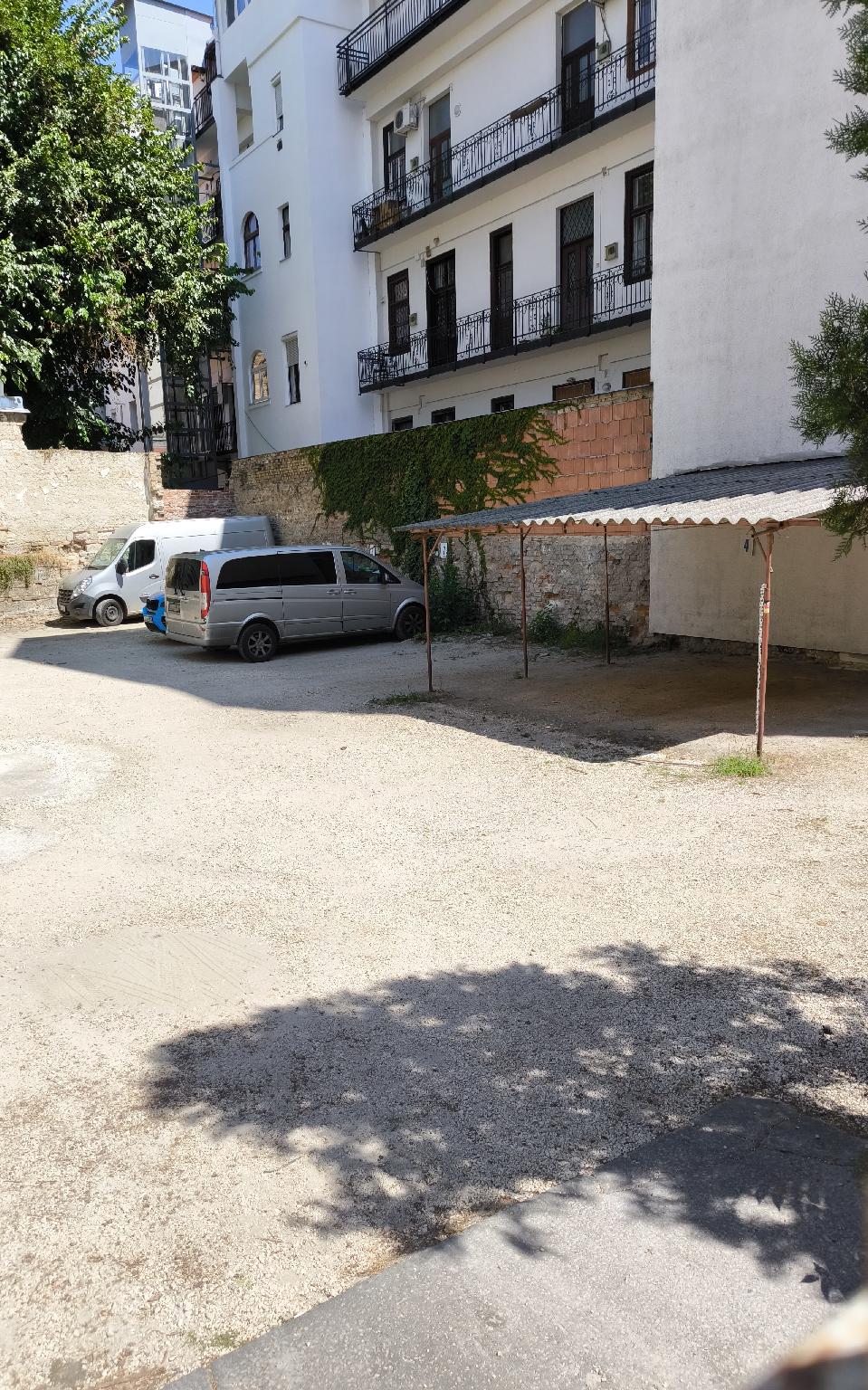 Фото Corvin Point Rooms and Apartments