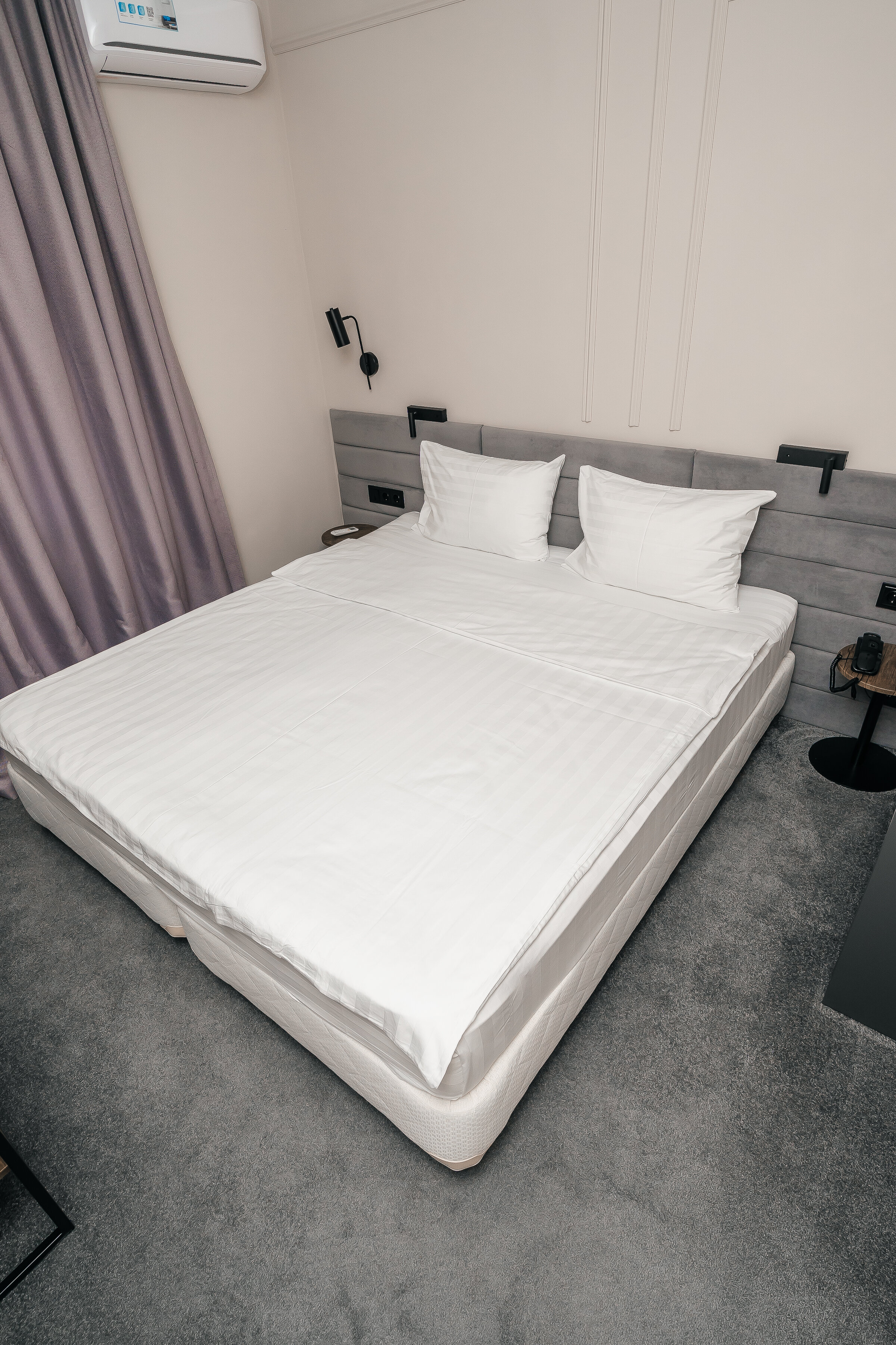 Фото InnJoy Hotel