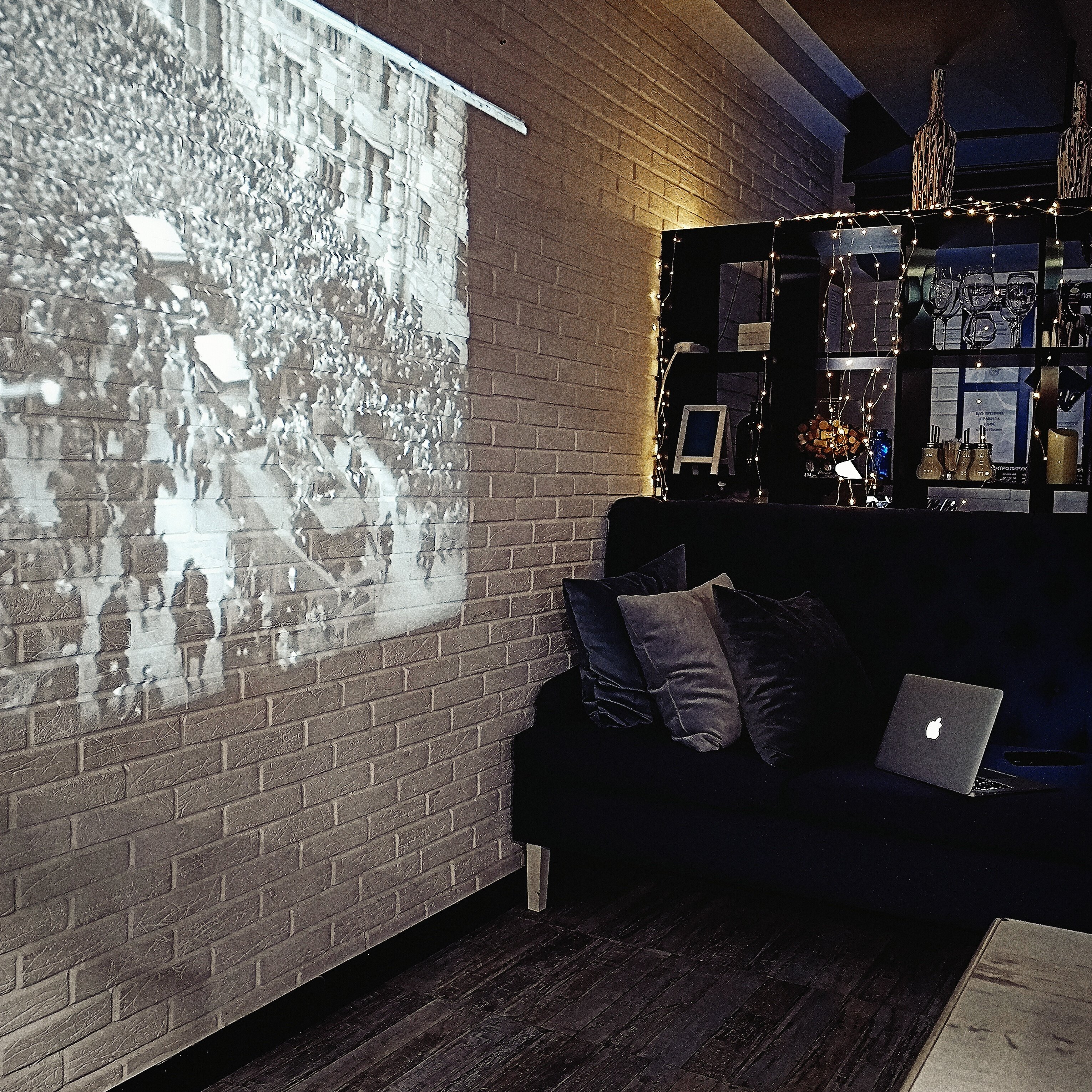 Фото Silver House